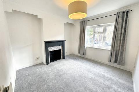 2 bedroom flat to rent, Trevelyan Road, Stratford