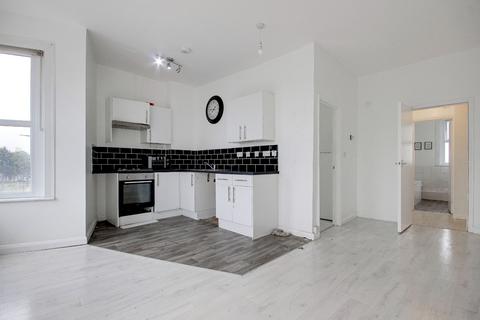 2 bedroom flat for sale, Hertford Road, London