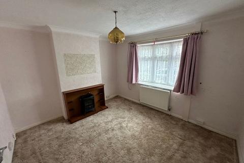 2 bedroom terraced house for sale, GLOBE ROAD, HORNCHURCH RM11