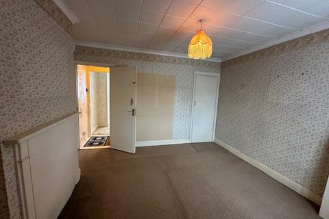 29 Globe Road, Hornchurch, RM11 1BS