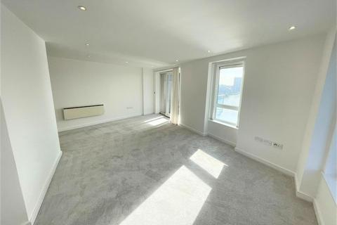 2 bedroom apartment to rent, 31 The Quays, Salford M50