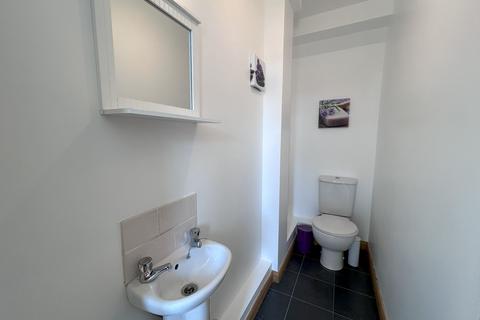 2 bedroom terraced house to rent, Bristol BS16