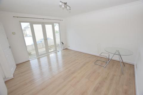 2 bedroom end of terrace house to rent, Bodmin Gardens, Leeds, West Yorkshire, LS10