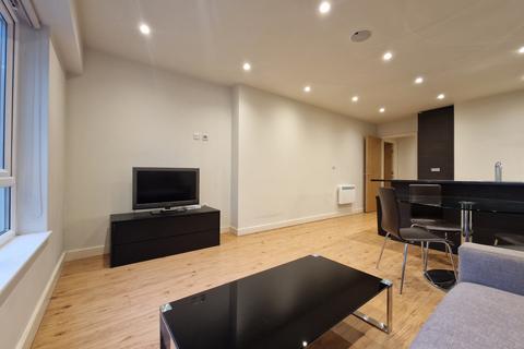 2 bedroom flat to rent, Curtiss House, 27 Heritage Avenue, Edgeware London, NW9 5WT