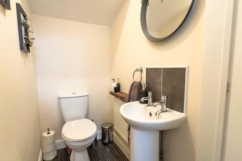 3 bedroom terraced house for sale, Elmhurst Way, Carterton, Oxfordshire, OX18