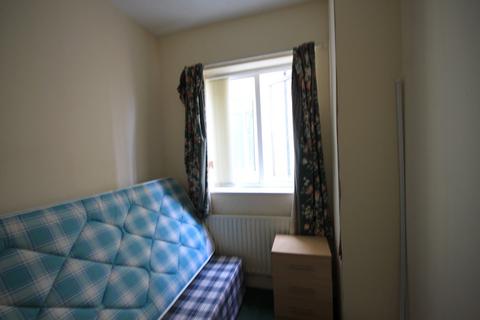 2 bedroom terraced house to rent, Church Street, Durham, County Durham, DH1