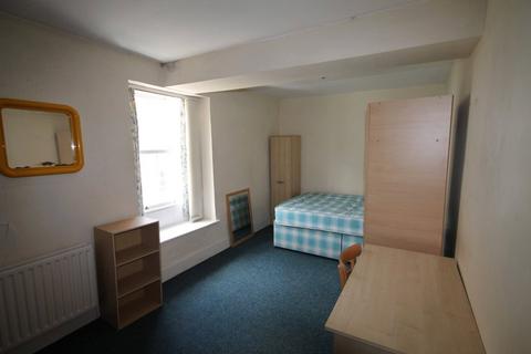 2 bedroom end of terrace house to rent, Church Street, Durham, County Durham, DH1