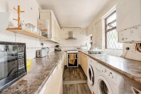 3 bedroom terraced house for sale, Barkerhouse Road, Lancashire BB9