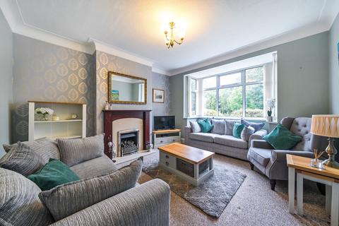 417 Commonside East, Mitcham, CR4 1HG