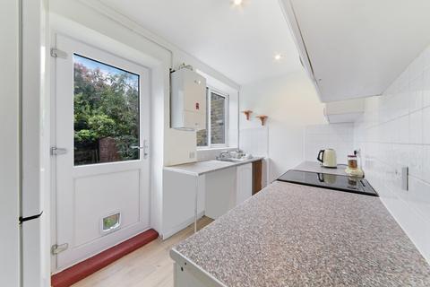 28 Middleton Road, Morden, SM4 6SD