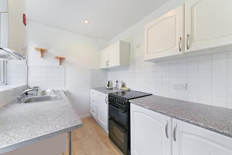 28 Middleton Road, Morden, SM4 6SD