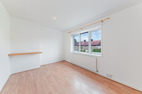 28 Middleton Road, Morden, SM4 6SD