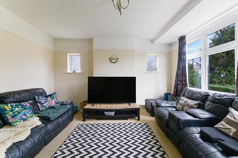 3 bedroom end of terrace house for sale, Woodlands, London SW20