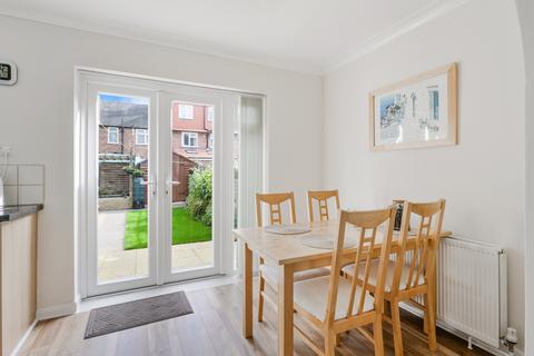 27 Bordesley Road, Morden, SM4 5LW