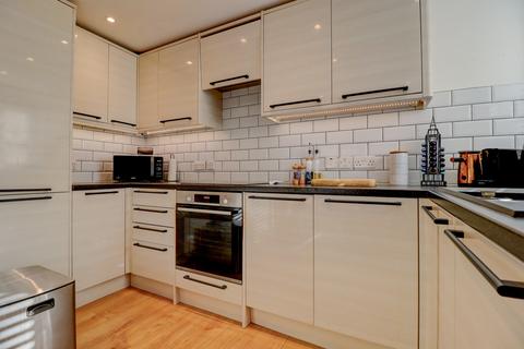 2 bedroom apartment for sale, The Avenue, Buckinghamshire HP7