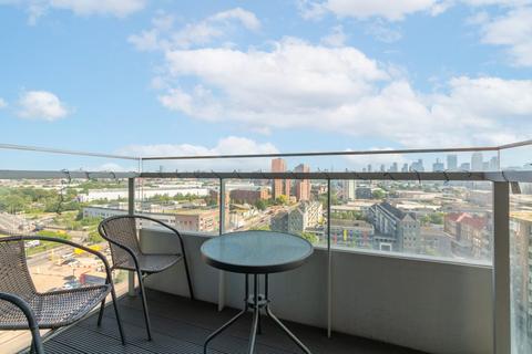 Studio to rent, Jefferson Plaza, London E3