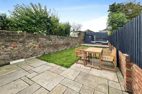25 Chapel Road, Bexleyheath, DA7 4HW
