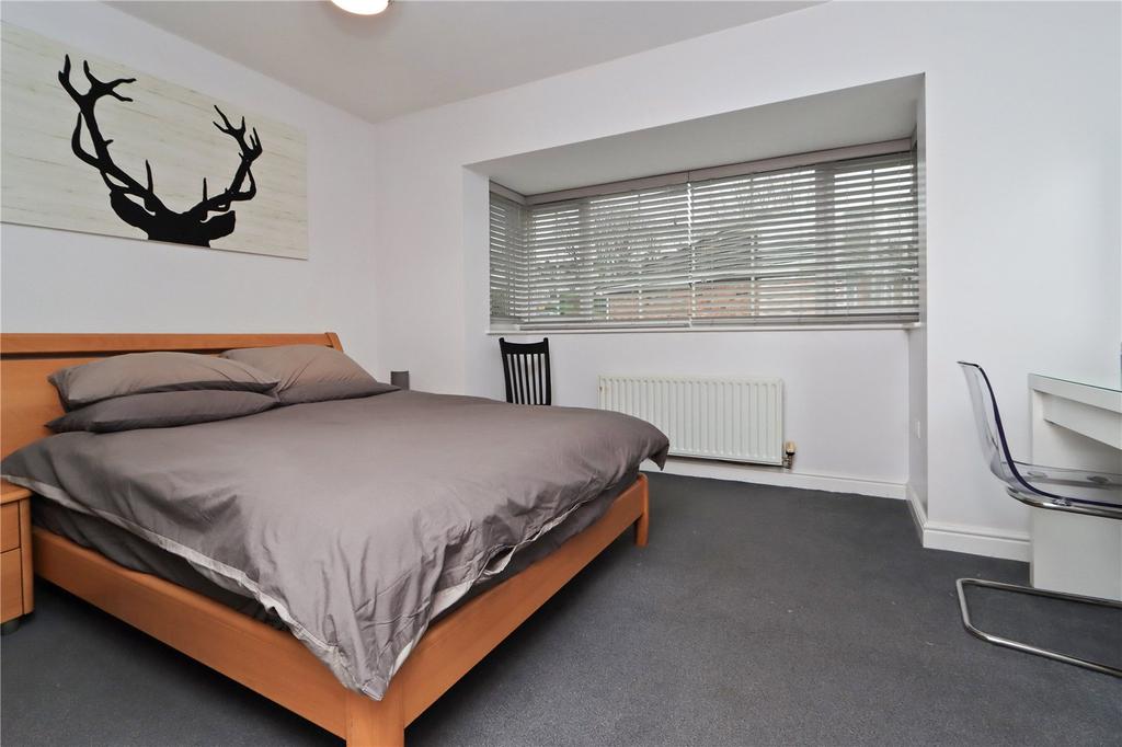 Bedroom 1 Pic 1