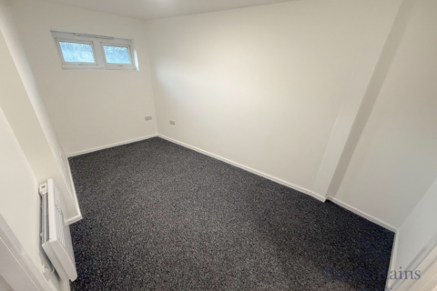 1 bedroom apartment to rent, Gloucester Grange, Staffordshire ST5