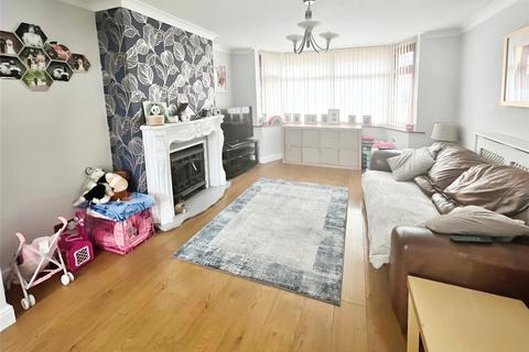 9 Beechfield Grove, Bilston, WV14 9TJ