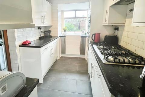 9 Beechfield Grove, Bilston, WV14 9TJ
