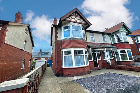 5 bedroom semi-detached house for sale, Devonshire Drive, Scarborough YO12