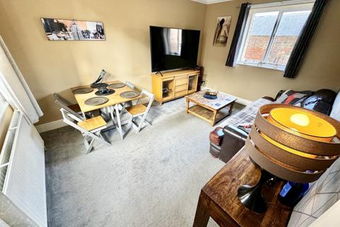 1 bedroom apartment for sale, Sitwell Street, North Yorkshire YO12