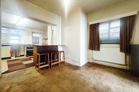 171 Warrington Road, Widnes, WA8 0BA