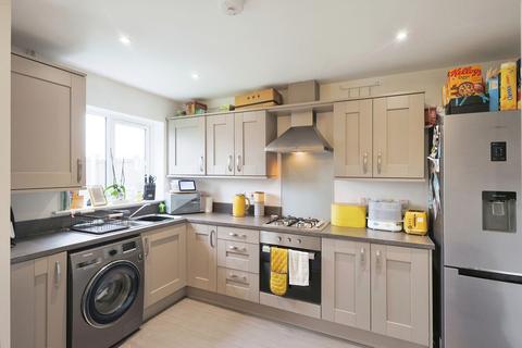 7 Johnstone Close, Oldham, OL1 2QE