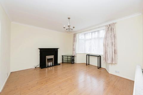 4 Rookeries Close, Feltham, TW13 7BG