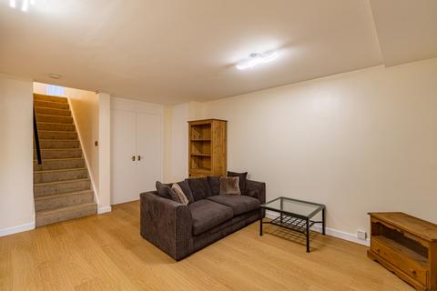 2 bedroom apartment to rent, Vauxhall Bridge Road, Pimlico, SW1V