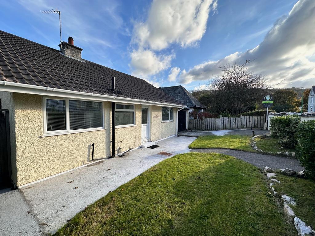 May Hill, Ramsey, Ramsey, Ramsey... 2 bed bungalow for sale £285,000