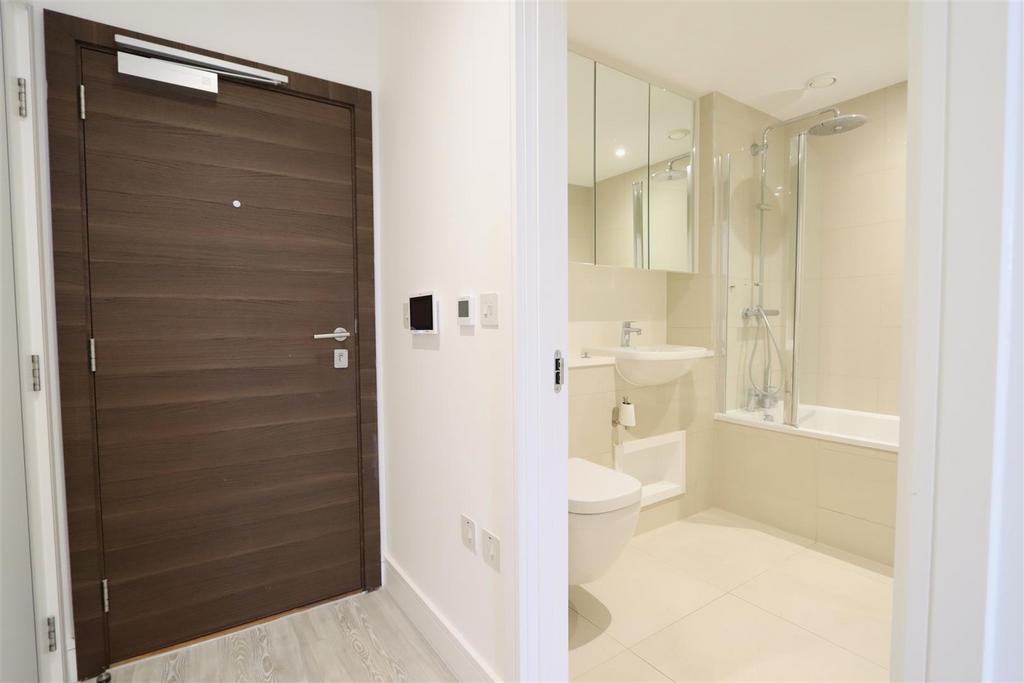 La Motte Street, Jersey JE2 1 bed apartment to rent £1,400 pcm (£323 pw)