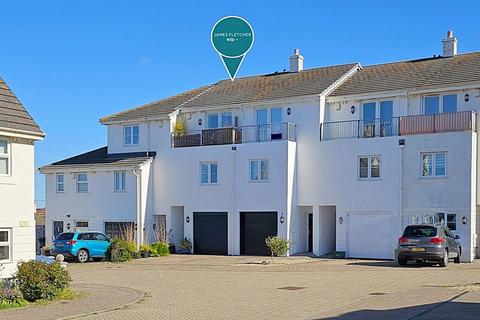 3 bedroom townhouse for sale, Nelson Mews, Bideford EX39