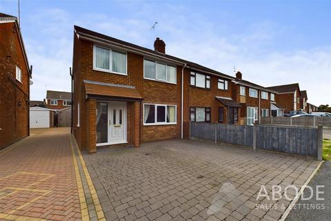 3 bedroom semi-detached house for sale, Shipton Drive, Uttoxeter ST14