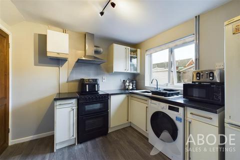 11 Shipton Drive, Uttoxeter, ST14 7NJ