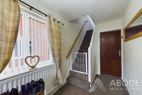 11 Shipton Drive, Uttoxeter, ST14 7NJ