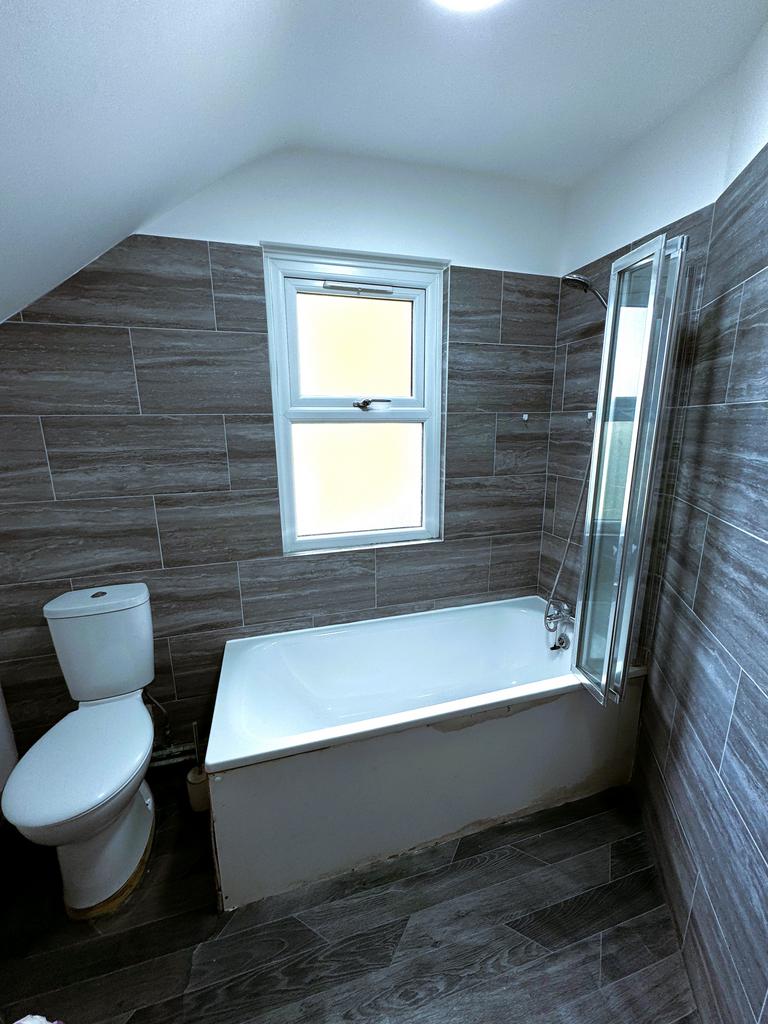 Apartment in London, Beckton - View 4