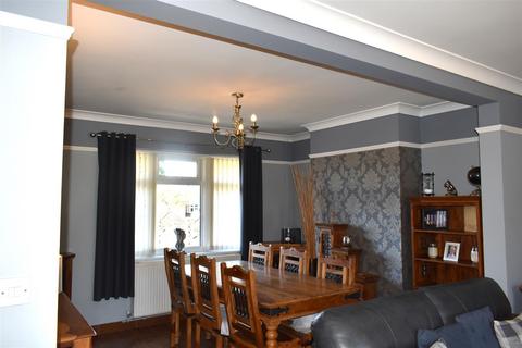 3 bedroom house for sale, Longford Road, Cannock