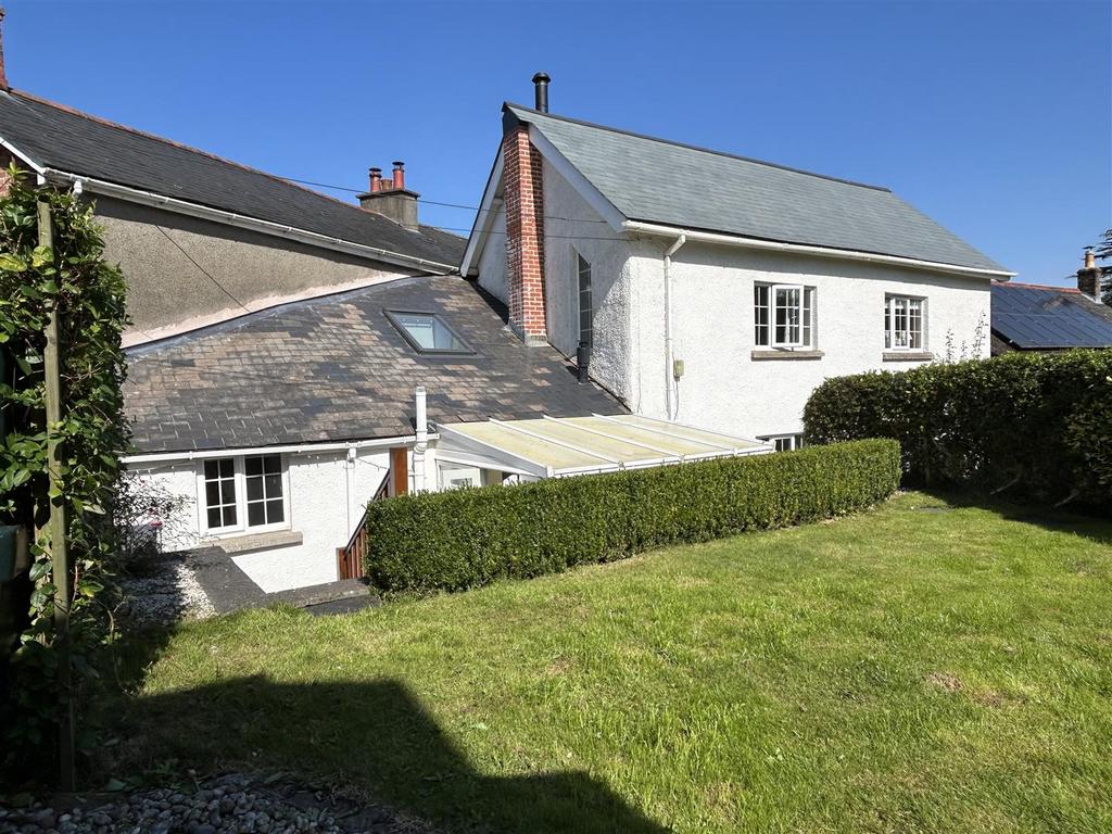 Nympton 3 bed semidetached house for sale £375,000