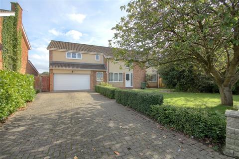 5 bedroom detached house for sale, Valley Drive, Yarm