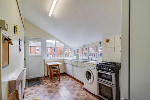 2 bedroom end of terrace house for sale, Westfield Terrace, Wakefield WF4