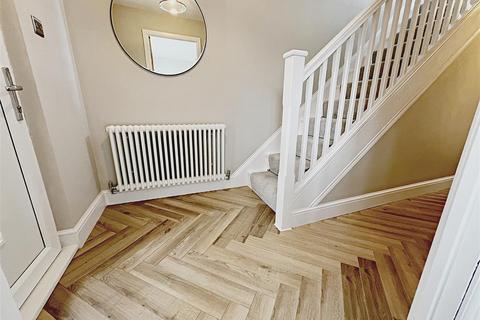 undefined, Mill View, Waltham, Grimsby, N.E. Lincs, DN37 OHT