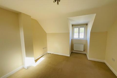 32 Cwrt Lando, Pembrey, Burry Port, SA16 0YE
