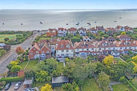 2 bedroom apartment for sale, Gloucester Terrace, Thorpe Bay, Essex, SS1