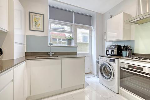 12a Gloucester Terrace, Southend-on-sea, SS1 3AZ