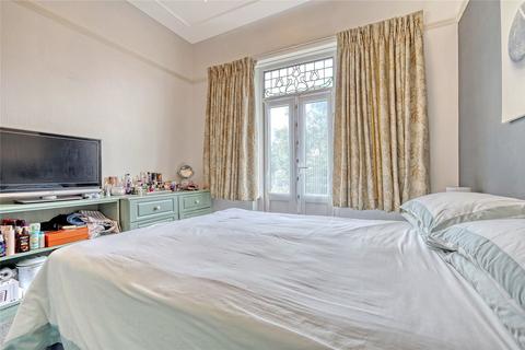 12a Gloucester Terrace, Southend-on-sea, SS1 3AZ