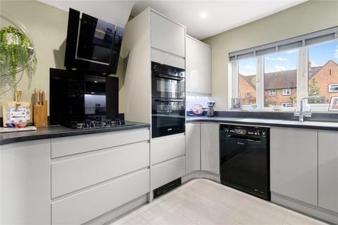 11 Smedley Crooke Place, Hopwood, Birmingham, B48 7TP