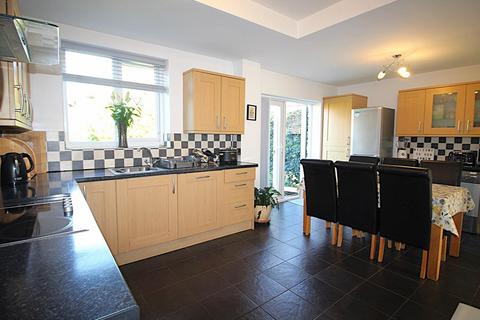 3 bedroom house for sale, Calder Avenue, Manchester