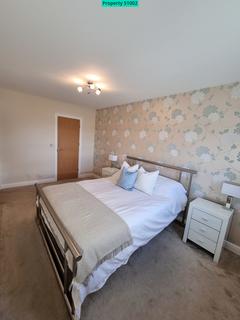 2 bedroom flat for sale, North Star Boulevard, Greenhithe, DA9 9UJ